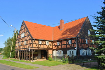 Dom podcieniowy © bnorbert3