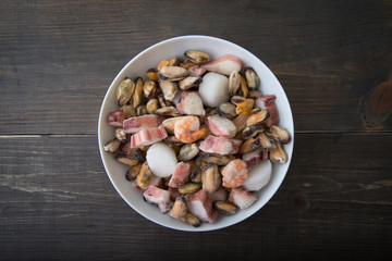 frozen seafood mix