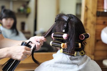 ヘアサロン © metamorworks
