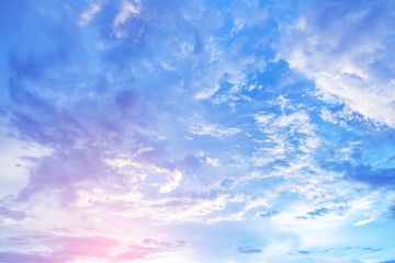 Obraz premium beautiful brilliant and dynamic sky with sunlight effect, long exposure photography for cloud movement(1)