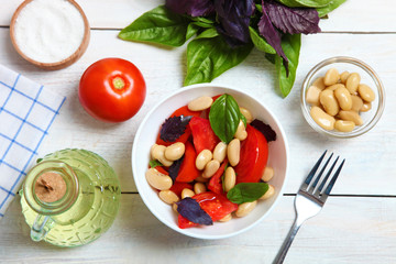 A healthy vegetable salad