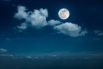 Gordijnen Landscape of night sky with beautiful full moon, serenity nature background. © kdshutterman