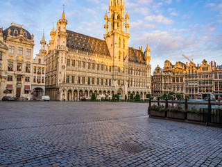 Fototapeta premium Morning view of the Grand Place in Brussels, Belgium.