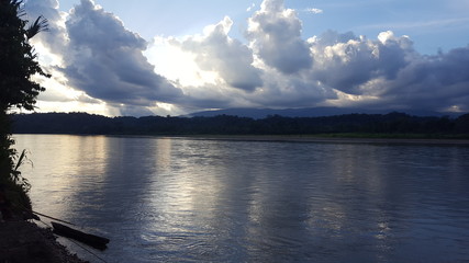 Amazonas-Regenwald - Sonnenuntergang