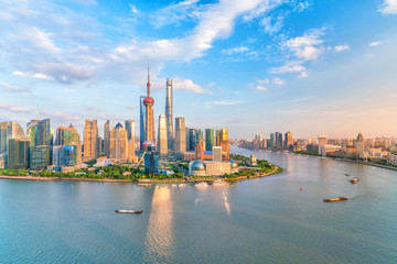 Obraz premium Widok na panoramę centrum Szanghaju