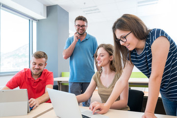 Fototapeta premium startup business people