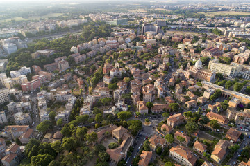 Foto aerea del quartiere della Garbatella a Roma
