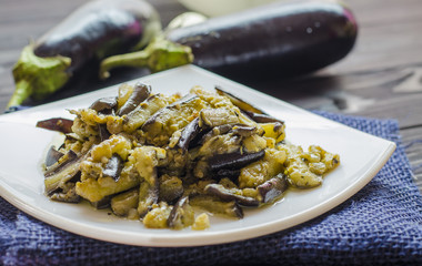 fried eggplants with garlic
