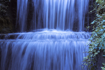 Beautiful Lush Waterfall, Wasserfall