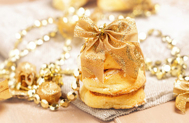 Obraz na płótnie Canvas Christmas cookies with festive decoration.