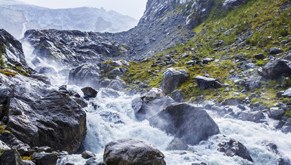 Wasserfall am Gletscher