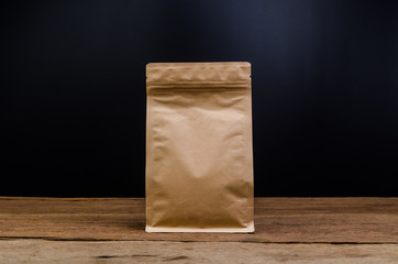 Aluminium foil coffee bag - 174534402