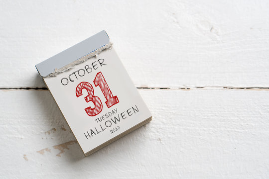 Tear-Off calendar with the date of Halloween