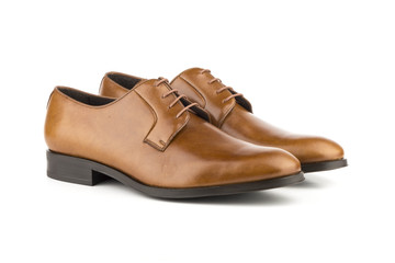 Zapatos de hombre en piel