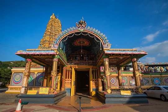 Hindu temple Sri Muthumariamman Thevasthanam