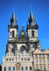 Fototapeta na wymiar Church of our Lady Tyn in Prague, Czech Republic
