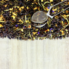 Tè verde,bianco e nero aromatizzato