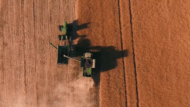 faming agriculture in Saskatchewan Canada