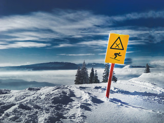 Prohibition sign for skiing