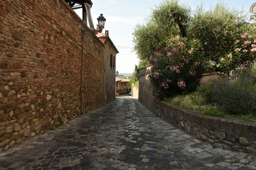 eine Strasse in Santarcangelo di Romagna 