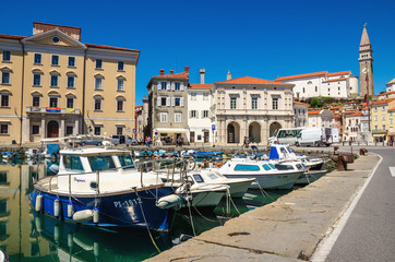 Fototapeta na wymiar Venetian port city of Piran facing the Adriatic sea, Piran, Slovenia, Europe