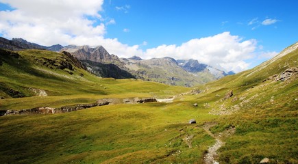 haut Val de Rh&ecirc;mes