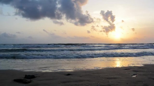 Sunset Timelapse at Hoode Brach, Karnataka (HD Ready)
