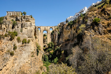 Fototapeta na wymiar The Puente Nuevo spanning the El Tajo gorge in Ronda, Spain 