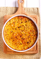 Zucchini frittata in a tin