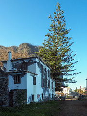 Leerstehendes Haus in Porto da Cruz auf Madeira