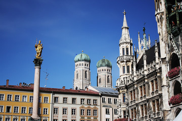 Fototapeta na wymiar Neues Rathaus Munich Germany