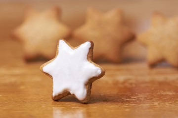 Gingerbread Cookie. White sweet glaze. Preparation dessert