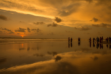 Fototapeta na wymiar The sunset from the Bay of Bengal