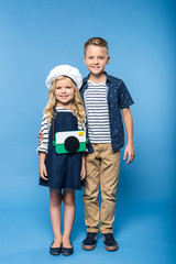 Fototapeta premium happy kids with camera