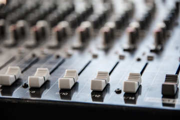 Volume and balance controls