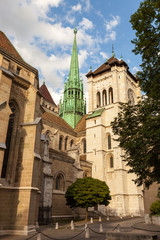 Fototapeta na wymiar St Pierre Cathedral