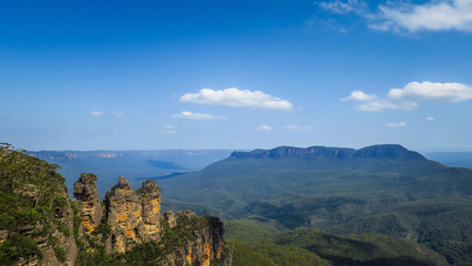 Fototapeta na wymiar Blue Mountains National Park near Sydney