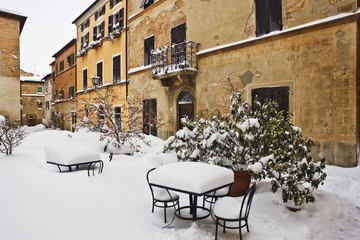 Snow-covered square in Pienza, Tuscany, Italy, Europe