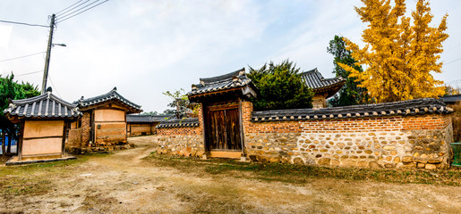Birthplace of Former President Yun Po-sun.
