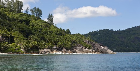Fototapeta na wymiar Bay near Anse Goumement near Pointe Lazare, Mahe Island, Seychelles, Indian Ocean, Africa