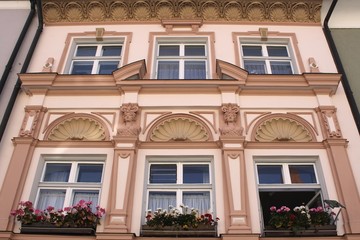 Fototapeta na wymiar Windows and facade in the historic centre of Kaufbeuren, Bavaria, Germany, Europe