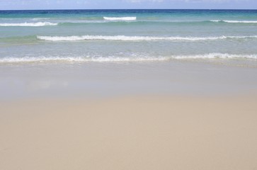 Sandy beach and sea, Playa Bajo Negro, Grandes Playas, Corralejo, Fuerteventura, Canary Islands,...