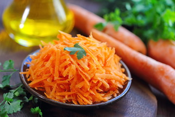 Salad with carrot and greens