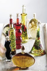 Oil and vinegar varieties with herbs