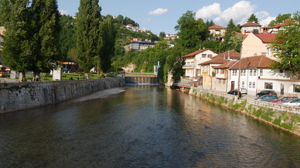 Fototapeta na wymiar Sarajevo panorama cittadino