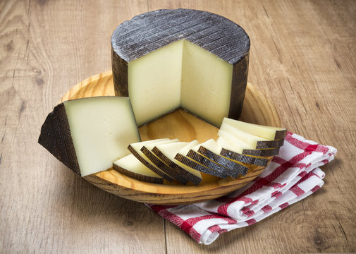 Queso manchego curado