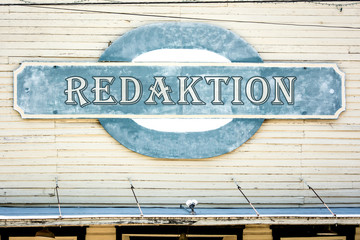 Schild 262 - Redaktion