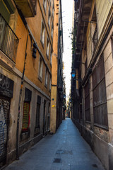 Fototapeta na wymiar Small alley in Barcelona, Spain