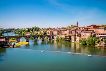 Vue sur le Tarn et Albi
