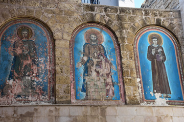 Puglia, Bari, affresco antico in vicolo della città vecchia